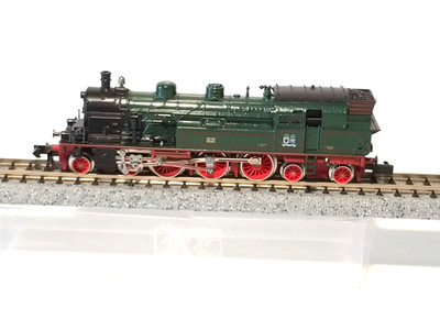 LOCOMOTORA VAPOR T 18 8421 Frankfurt K.P.u.G.H.St.E. ÉPOCA I ARNOLD 2268 (E805)