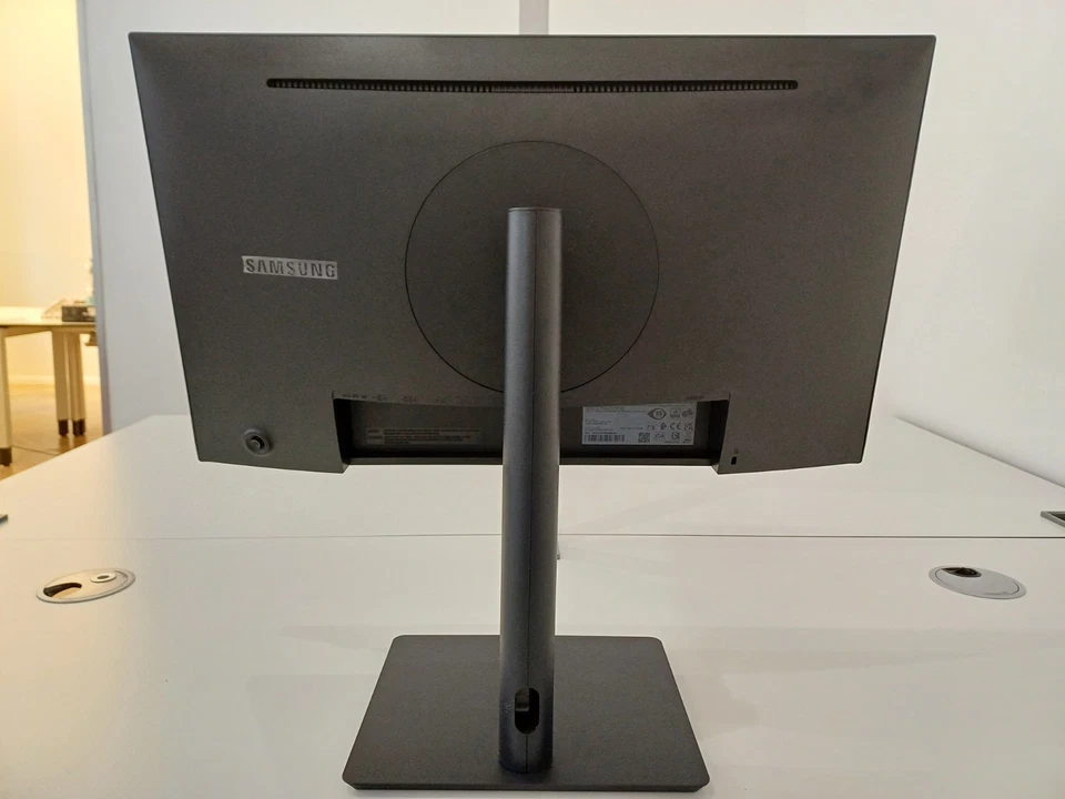 Samsung S24R652FDU 24" IPS FHD 75Hz HDMI/DP USB-Hub Pivot, höhenverstellbar - Bild 3 von 4