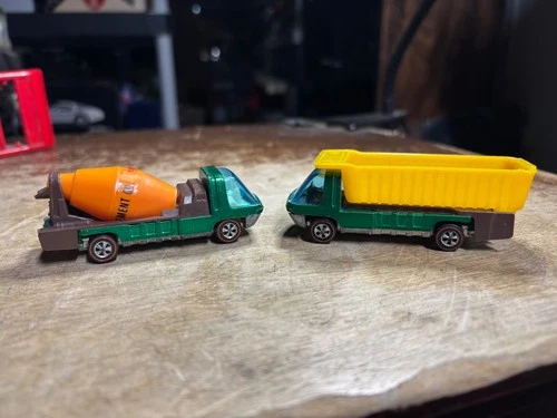1969 Hot Wheels Redline Heavyweights Cement Mixer & Dump Truck Green & Brown