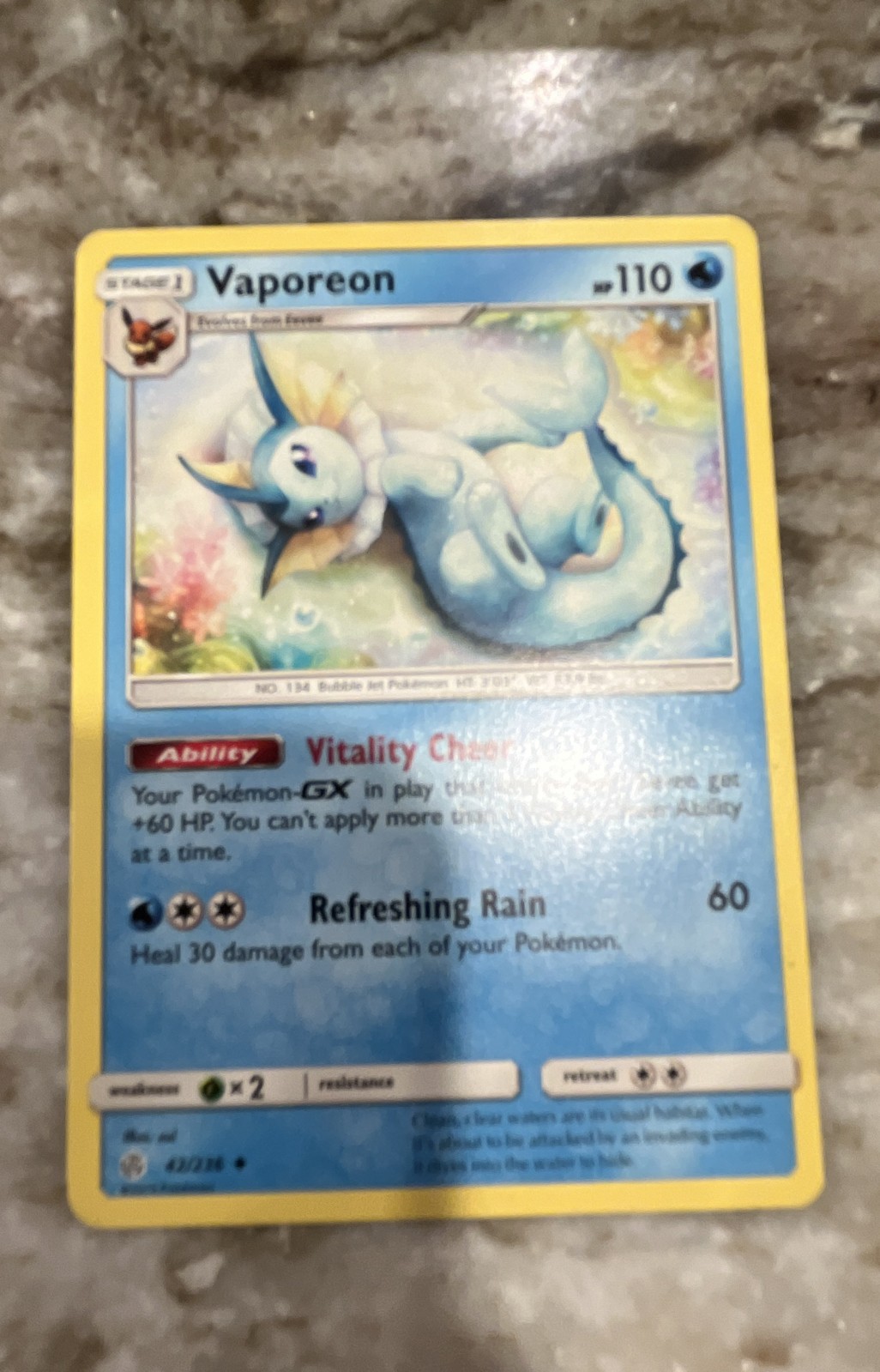 Vaporeon 42/236 Sm-Cosmic Eclipse Regular