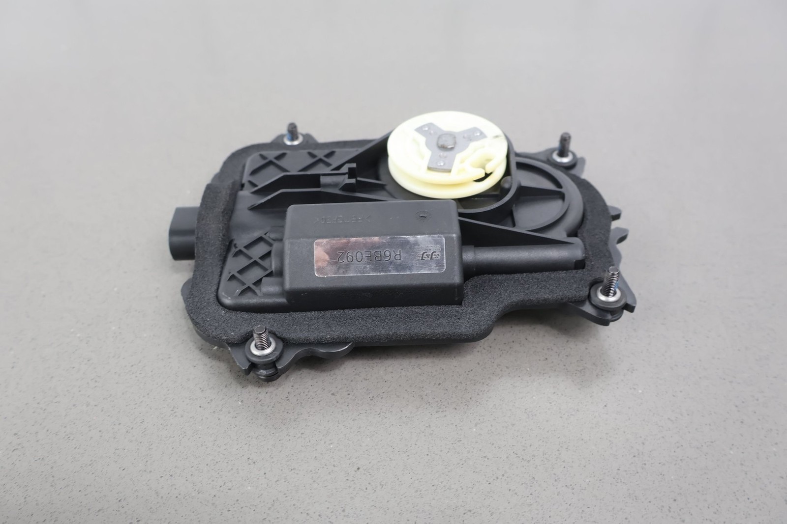 Bentley Continental Flying Spur 2006 Rear Right Door soft close actuator P/N 3D0837059B