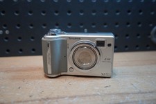  F FujiFilm FinePix E510 5.2MP 3x Optical Zoom Silver Compact Digital Camera