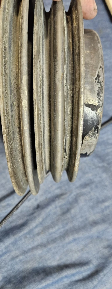 GM CORVETTE CAMARO Chevy 305 327 350 1969-86 polea cigüeñal de 3 filas 3972180 CE Foto 4 de 4