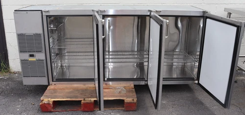 Glastender BB84-R1-SS 3-Door Back Bar Under Counter Refrigerator Cooler 84"