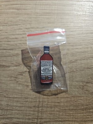HEAVEN HILL BOURBON WHISKEY - Distillery Bottled-in-Bond LAPEL PIN - *NEW*