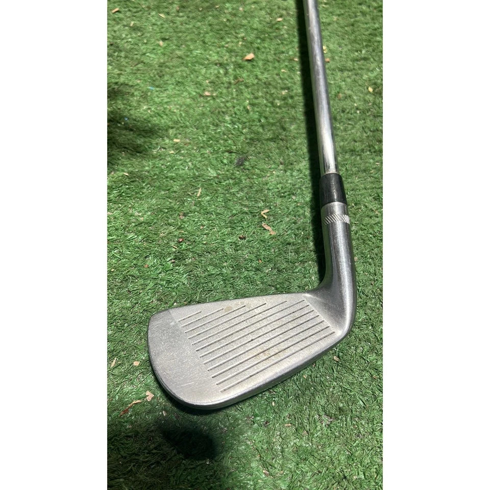 Titleist DCI 990 38.5" Golf 4 Iron RH / 2E-S142 - Image 3 of 4