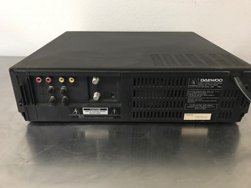 Daewoo DVR-3034N DVR3034N Video Cassette Player VCR *EATS TAPES* - Picture 4 of 5