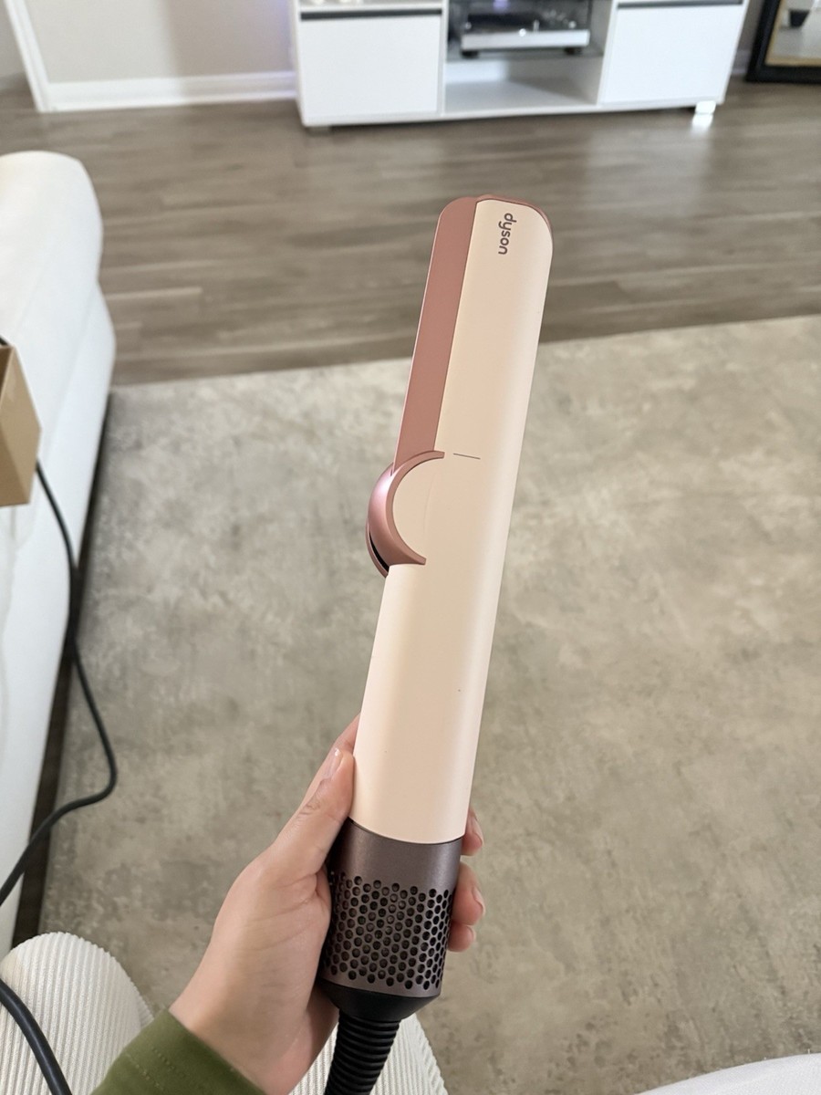 dyson airstrait ピンク 充電器・マット付き Dyson Airstrait ホワイト/ピンク 充電器付き