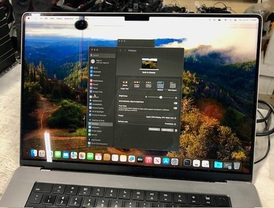 2023 Apple MacBook Pro *SCREEN* 16  A2780 M2 Pro Display  Bad Cracked LCD Parts