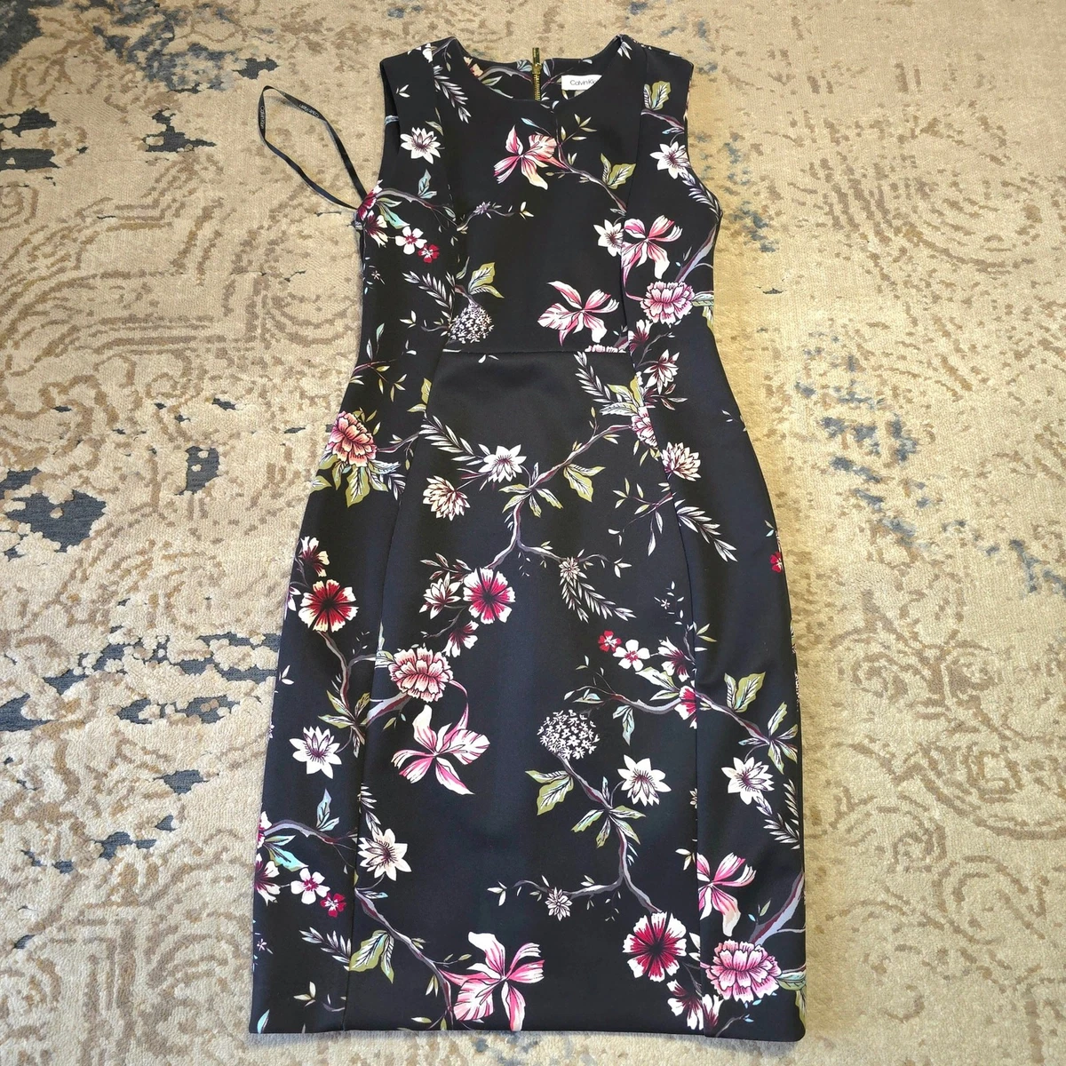 calvin klein embroidered sheath dress Shop Calvin Klein clothing and handbags at SilkRoll. Trade with us!