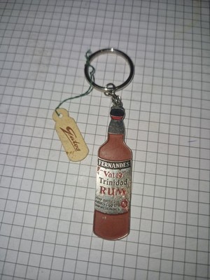 Schlüsselanhänger Gustos Fernandes VAT 19 Trinidad Rum
