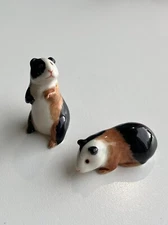 Guinea Pigs Ceramic Set Mini Figurines (Black/Brown)