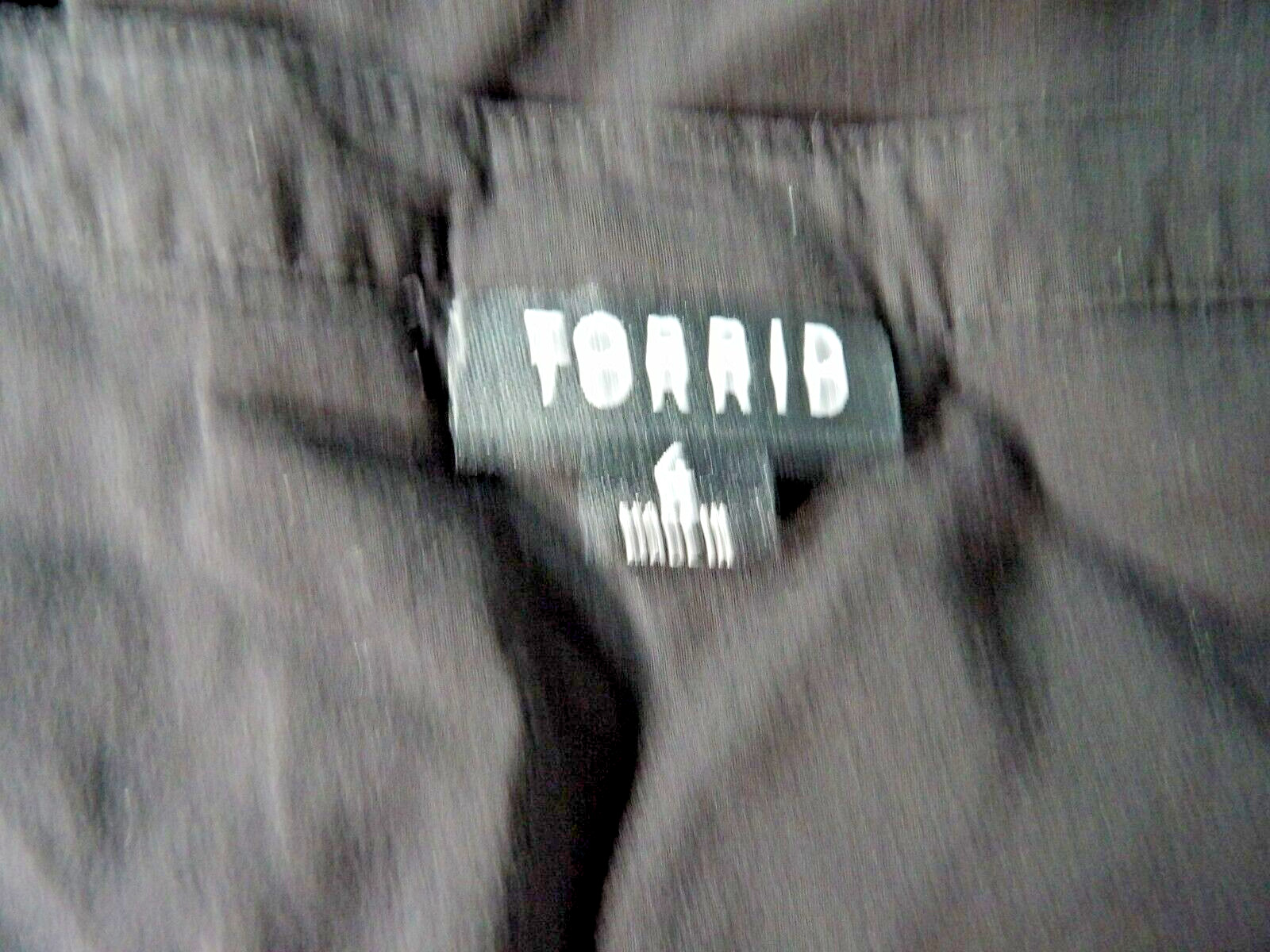 Torrid 4 4X Top Blouse Black Button Basic Sleevel… - image 4