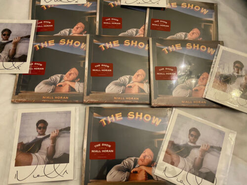 Niall Horan Signed - The Show CD + Signed Art Card (IN STOCK) - Foto 1 di 4