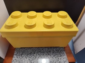LEGO CLASSIC LARGE YELLOW BRICK.  STORAGE CONTAINER BIN For LOOSE LEGO PIECES. 