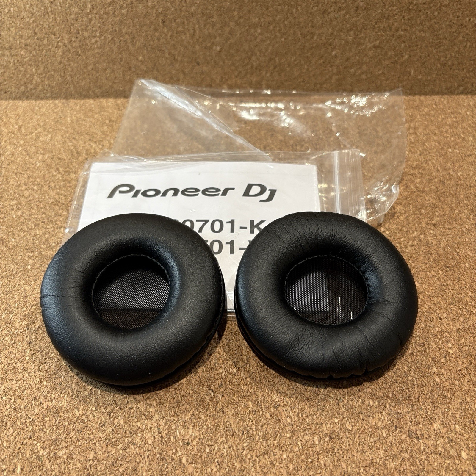 Pioneer DJ HC-EP0701-K Black Replacement Ear Pad for HDJ-S7 - OPEN BOX