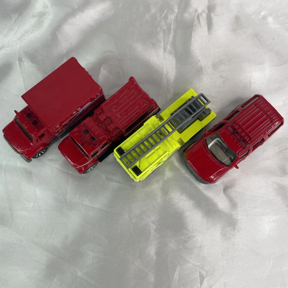 Matchbox Mix Of 4 Dennis Sabre Ladder Truck *sawblade wheels +3 Others - Image 3 of 4