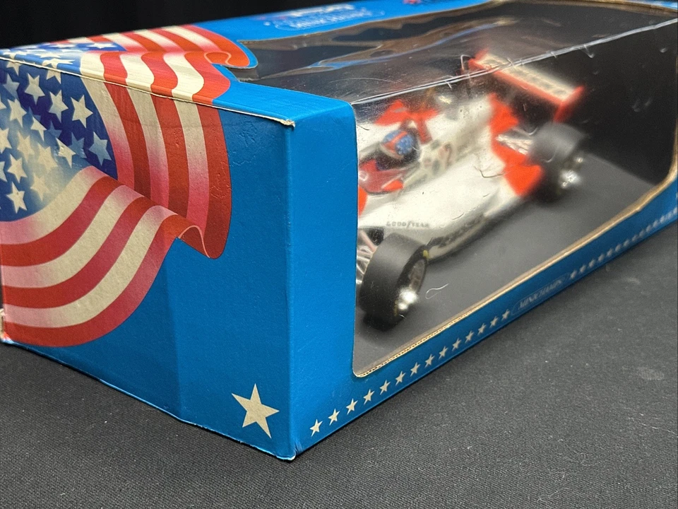 Minichamps 1/18 Emerson Fittipaldi 1994 PC-23 Indy 500 Winner #2 Team Penske Car - Image 3 of 4