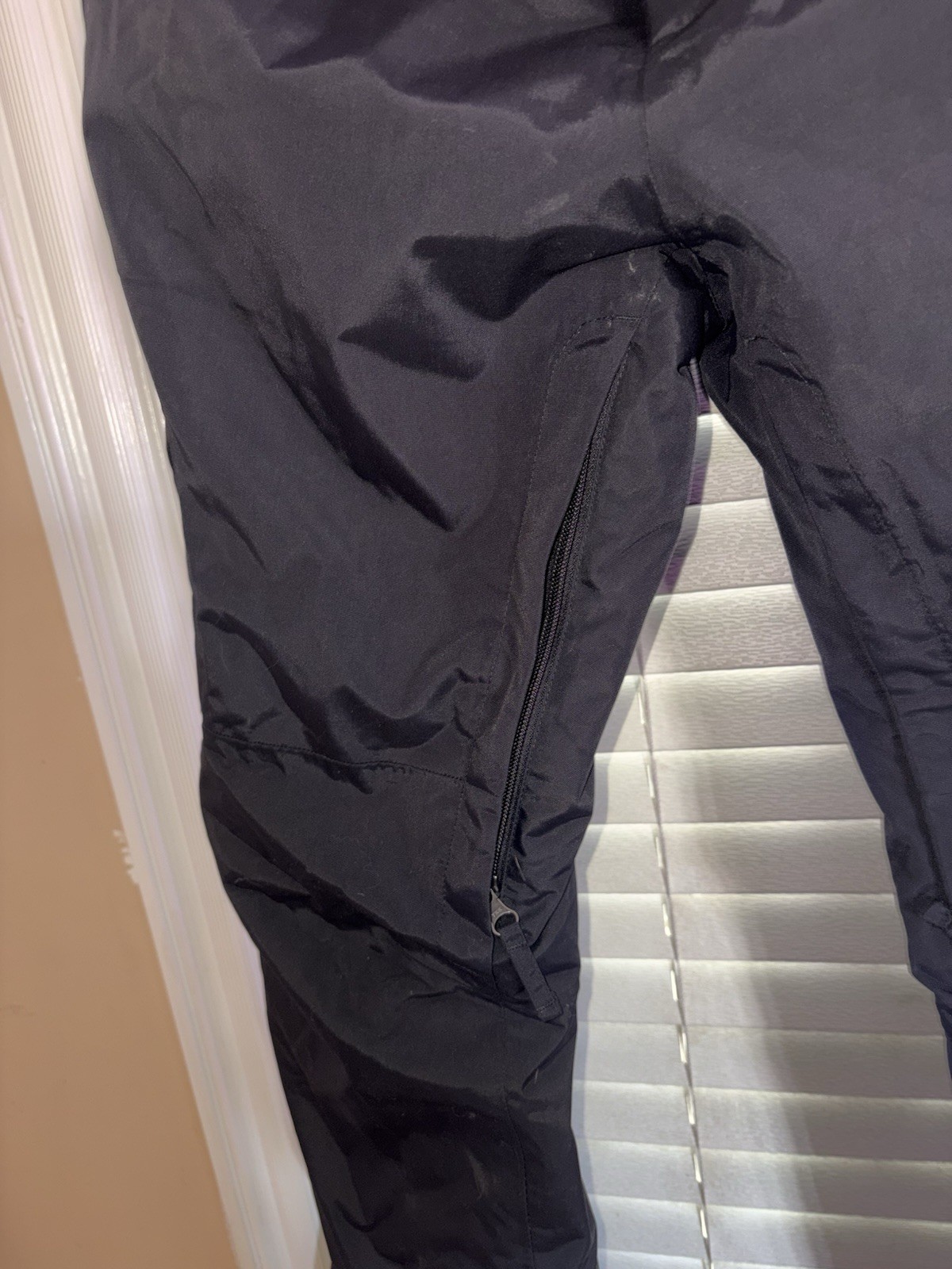 The North Face HyVent Women's XL Black Waterproof Snow Pants Zip Pocket thumbnail 4