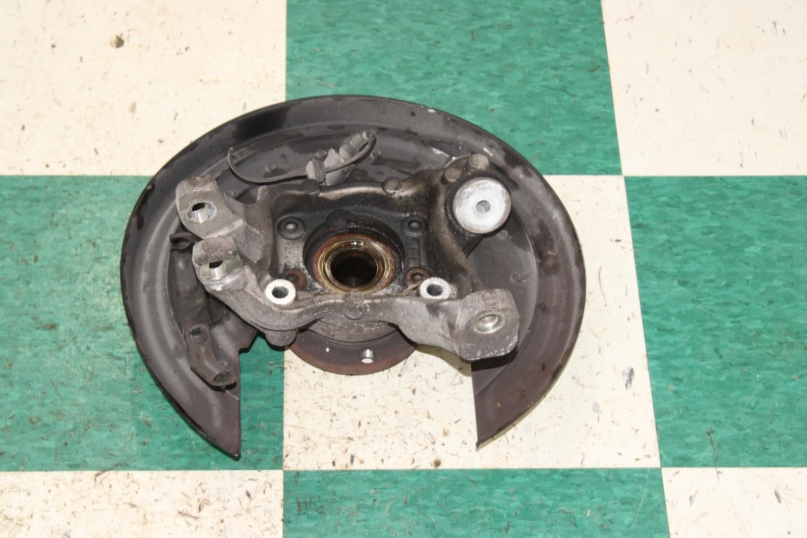 Bentley Flying Spur 2013-2018 Rear Left Steering knuckle
