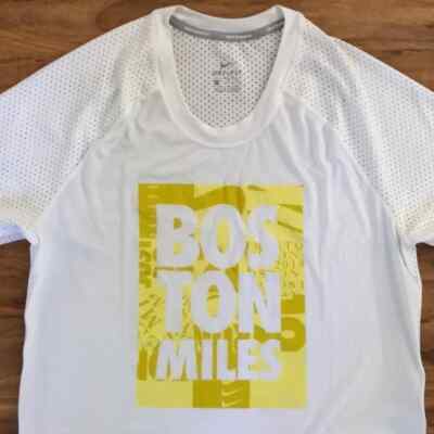 NWT Nike Breathe Running Boston Miles 2019 White Polyester T-Shirt Women s M
