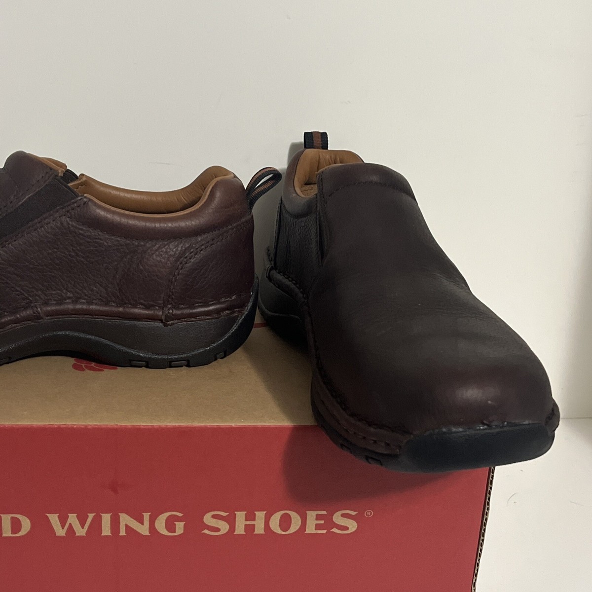 Red Wing 8702 Men's 8.5 E2 Brown Leather Loafer Casual Slip Red Wing 8702 Men's 8.5 E2 Brown Leather Loafer Casual Slip