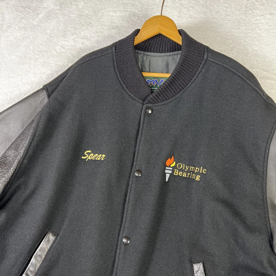 Chaqueta de bombardero Olympic Bearing de cuero de lana negra bordada universitaria 2XL Foto 2 de 4