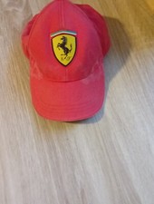 Rote Ferrari Cappie