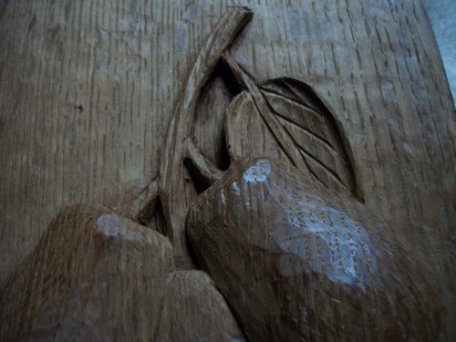 Pair Hand Carved Wood Relief Folk Art Plaque Rustic Primitive Fruit Pear Grapes - Picture 7 of 10