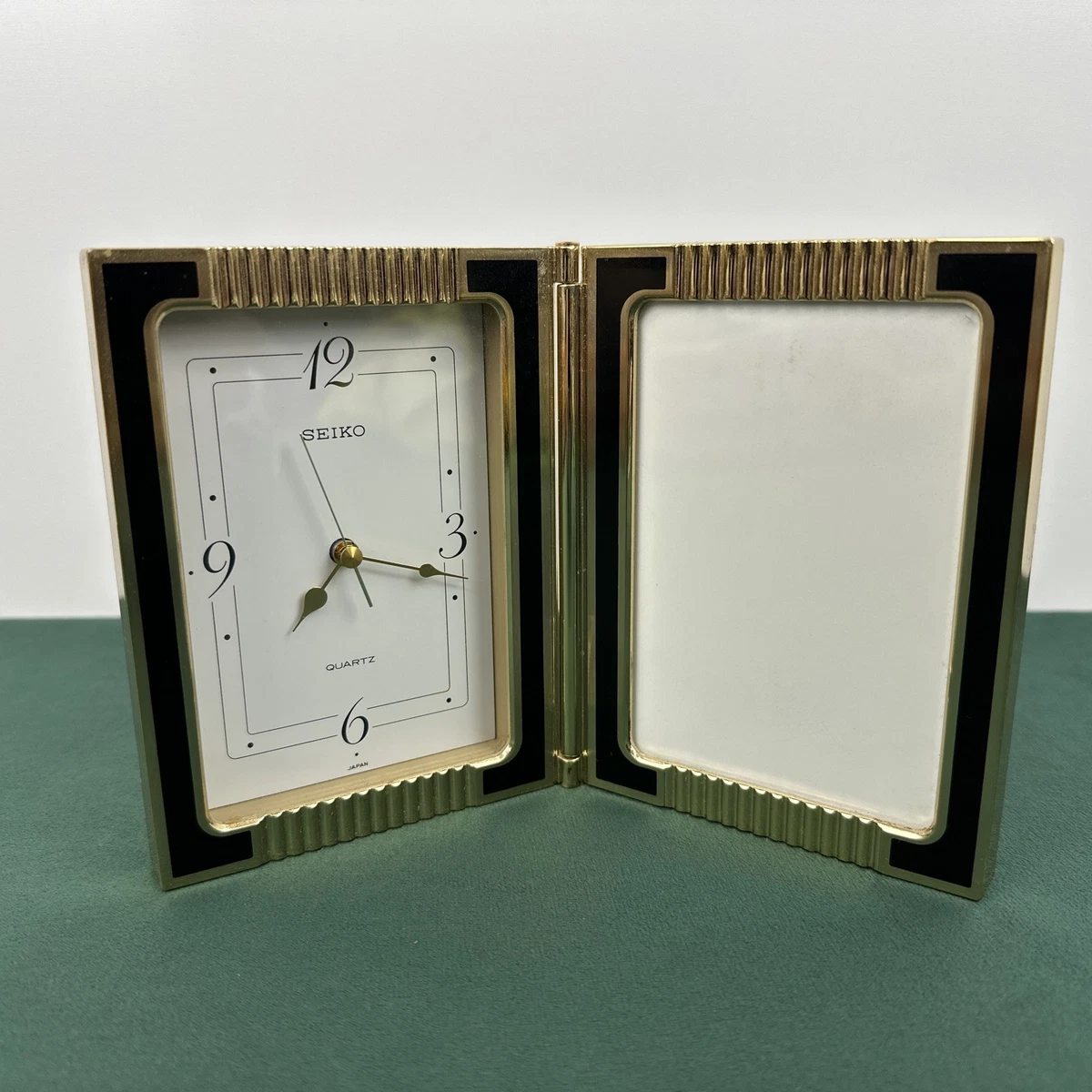 25+ Seiko Quartz Battery Powered Desk, Mantel & Shelf Clocks for