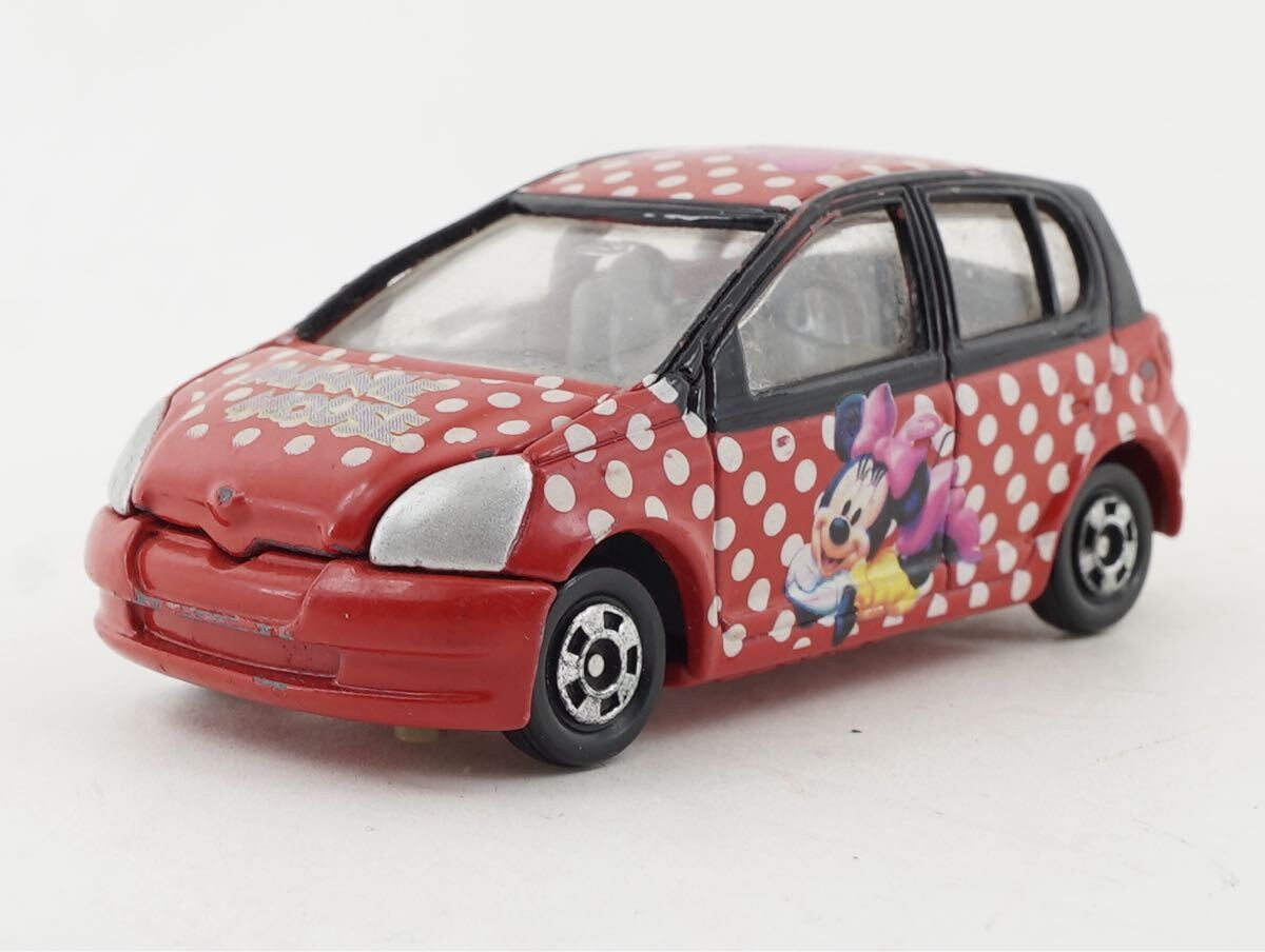 Disney Vitz Minnie Mouse 2004 D02 2 coche set 5a