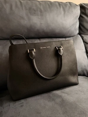 NWT Michael Kors Kellen Medium Saffiano Leather Satchel Handbag Black