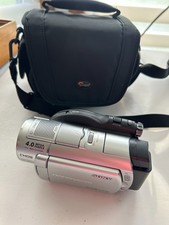 Vintage Sony DCR-DVD408 Handycam Wide LCD Carl Zeiss 4.0 Pixels w/ Carrying Bag