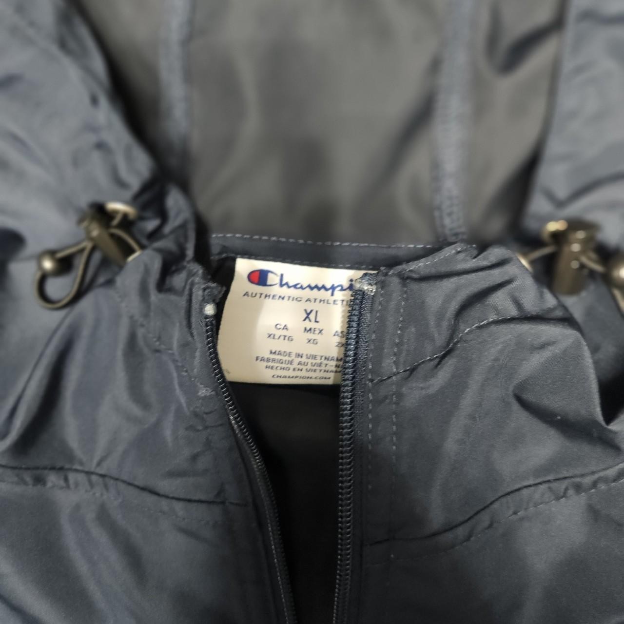 Champion Pull Over - image 5