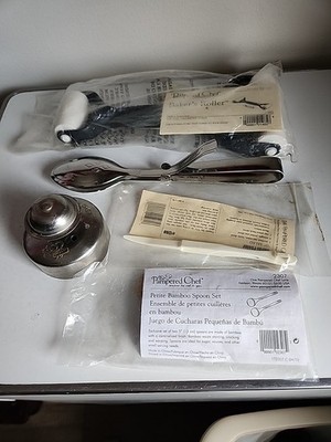 Pampered Chef New!! and Used Mixed Lot of Kitchen Tools Bakers Roller,salad,more