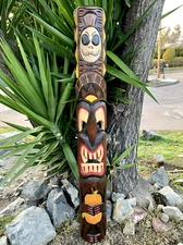 Halloween Tiki Wood Mask Vampire Fangs Tropical Bar Patio Decor 5' ft x 6-7 in'