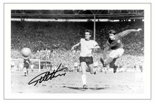 GEOFF HURST ENGLAND WORLD CUP 1966 AUTGRAPH SIGNED PHOTO PRINT POSTER