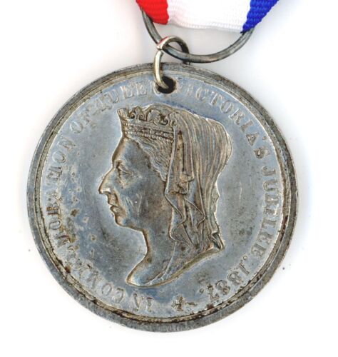 Queen Victoria Golden Jubilee medal medallion County of Worcester antique #27 - Afbeelding 1 van 4