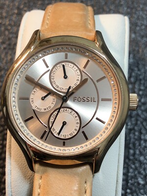 Fossil Watch Women Rose Gold Silver Two Tone Day Date Leather Band New Batter $_57.JPG?set_id=880000500F main image 4
