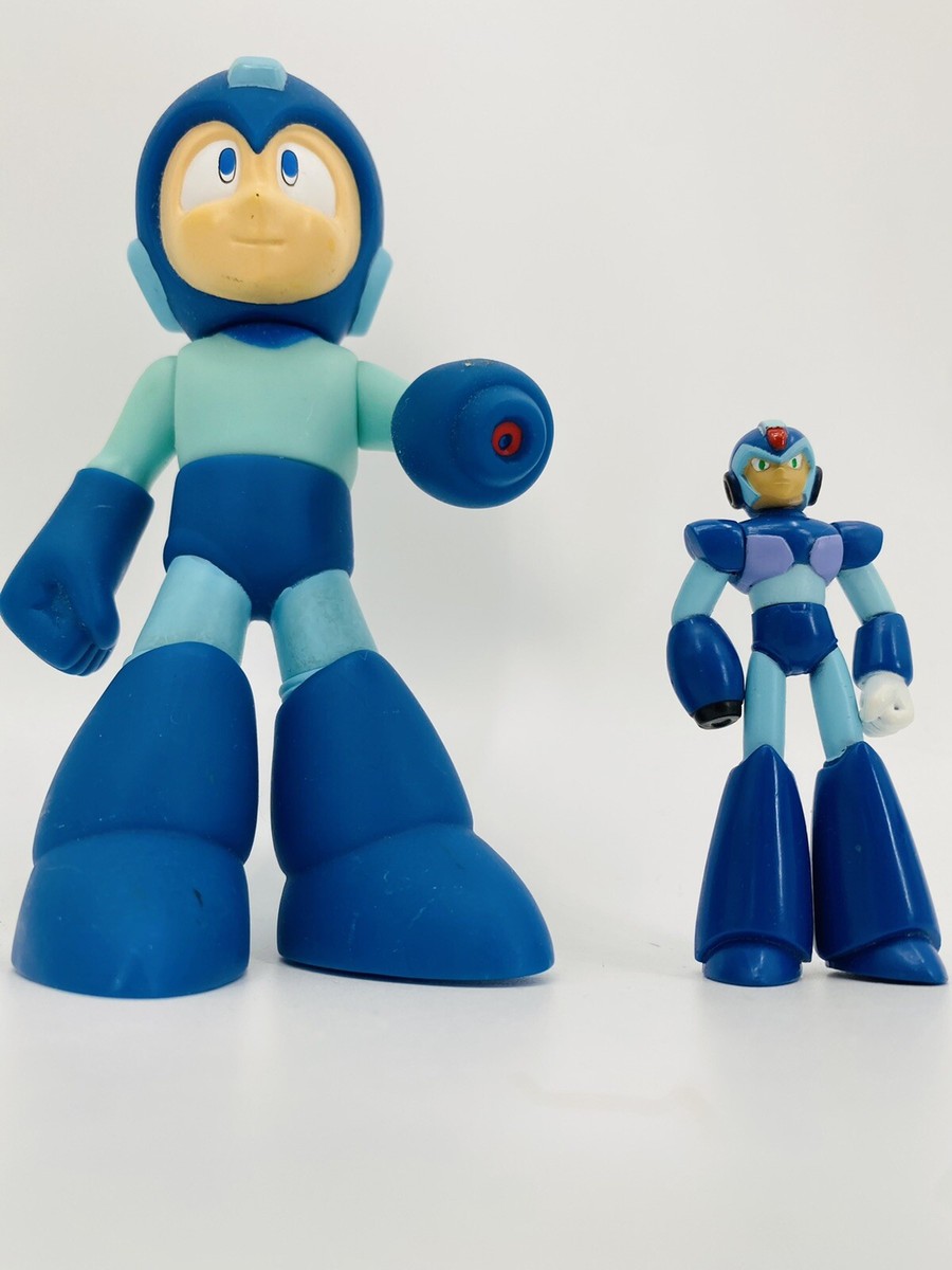 Jazwares 2005 2004 Mega Man Retro Roto MegaMan Figure Lot of 2 | eBay