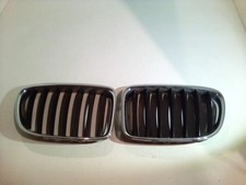 Calandre BMW X1