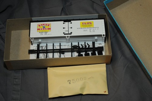 KIT REFRIGERADOR DE CERVEZA HO SHOW ME LINES SML-B-1 40' MADERA ALKS BEER ALKX # 3067 | Zustand: New
