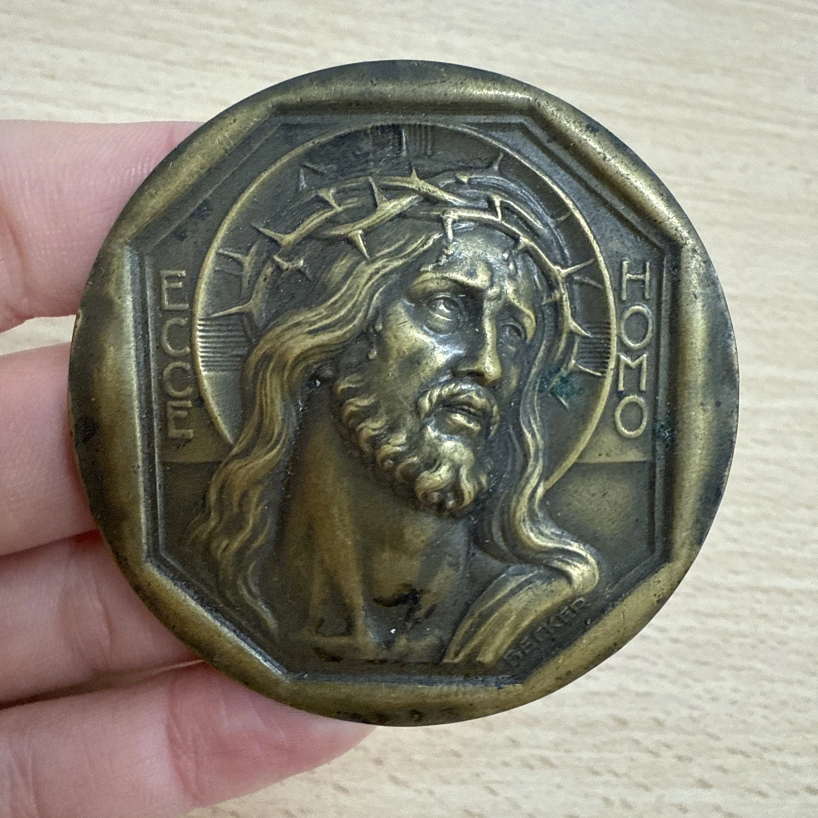 Médaille Religieuse Le Christ Ecce Homo Becker