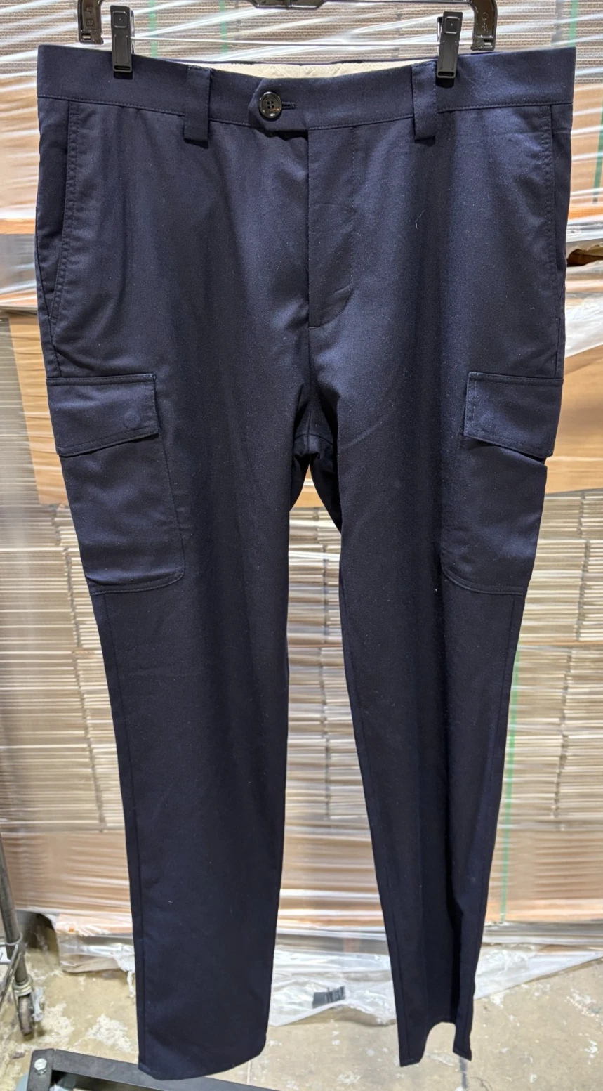 Brunello Cucinelli — Brunello Cucinelli Men's Wool Leisure Fit Cargo Pants - Navy - IT 52 / US 36