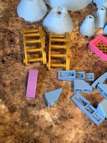 Lego Disney Princess 41055 Blue Castle Parts Roof Turret Window Slope Door