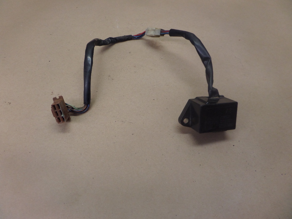 1982 KAWASAKI KZ1100A RESERVE LIGHTING SWITCH RELAY DEVICE 337