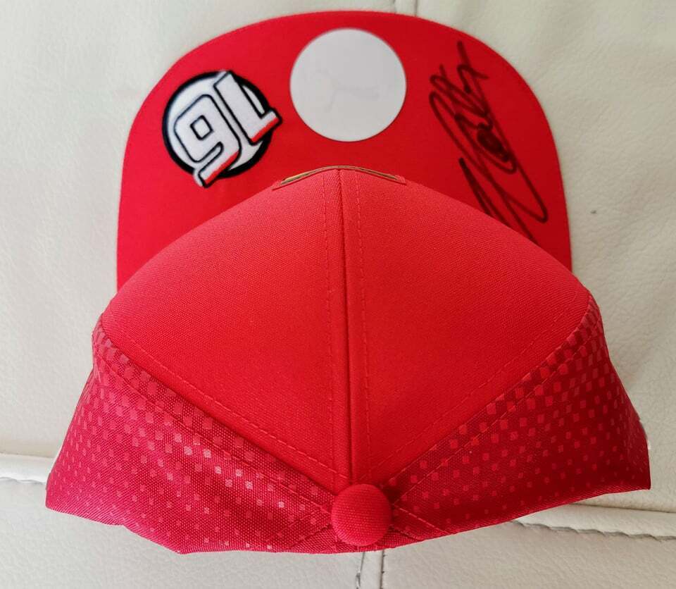Charles Leclerc SIGNED MISSION WINNOW F1 Ferrari 2019 cap Charles Leclerc SIGNED MISSION WINNOW F1 Ferrari 2019 cap