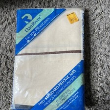Vintage 2 Dan River standard No Iron Pillowcases Tan With Brown Trim NEW 20”x26”