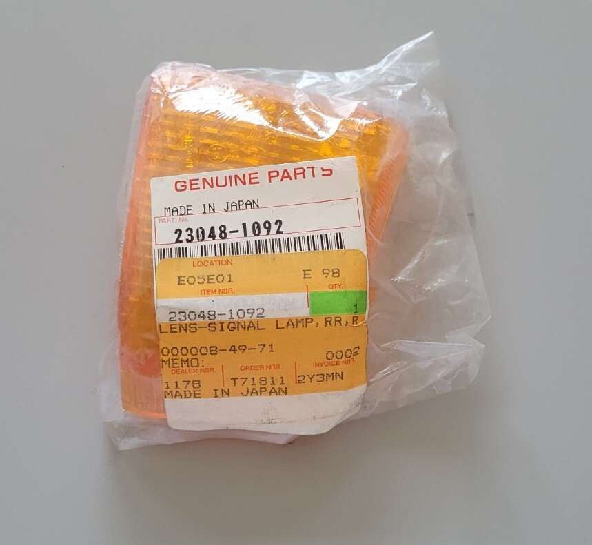 ¡Oportunidad! Lente De Señal Kawasaki Original NOS 23048-1066 – Pieza Genuina Para Tu Moto