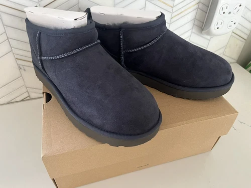 New in Box UGG Classic Ultra Mini Shoes 1116109-EVB Women's Size 7 Blue